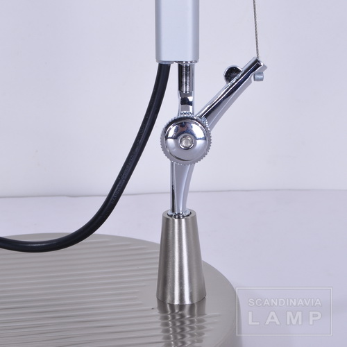 The pole of Michele De Lucchi Artemide Tolomeo T2 Table Lamp